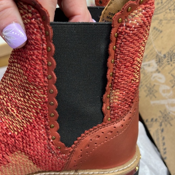 🆕🔥 Free people Boots 🔥🔥 - Picture 8 of 14